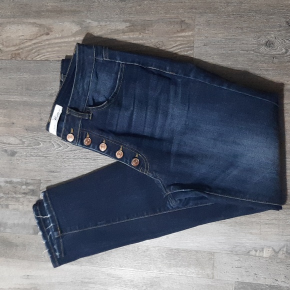 KanCan Denim - Kancan Curvy Skinny Jeans